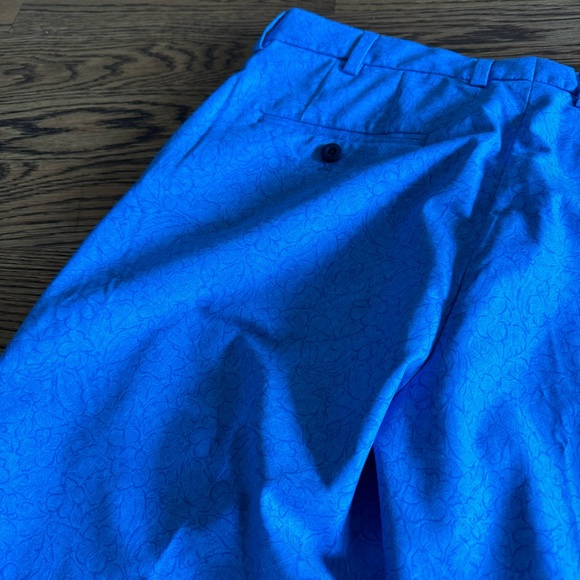 Peter Millar Crown Crafted Surge Performance Blue Shorts | Size 33 - Picture 5 of 11